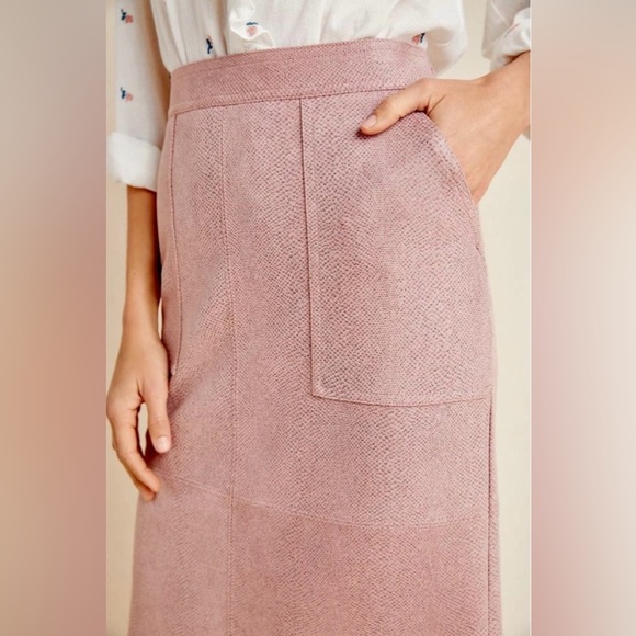 Anthropologie Current Air Clarisa Pencil Skirt
Subtle Pink Snake Print, size 10 - Picture 4 of 9
